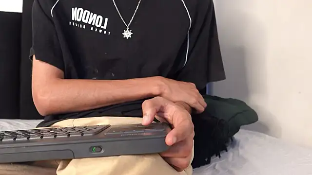 alexmark  online show from February 18, 1:18 pm