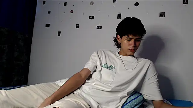 alexmark  online show from May 13, 5:42 pm
