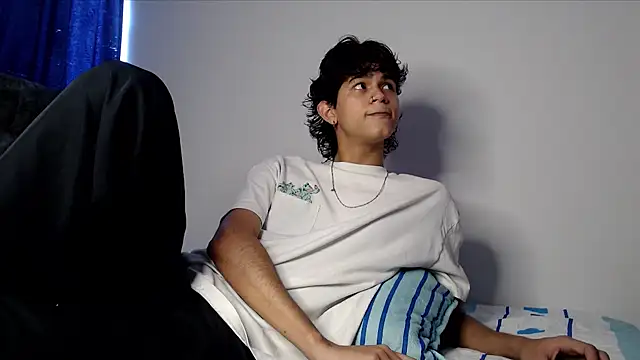 alexmark  online show from June 9, 6:09 pm