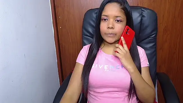 melikaronit2 online show from September 18, 4:43 pm