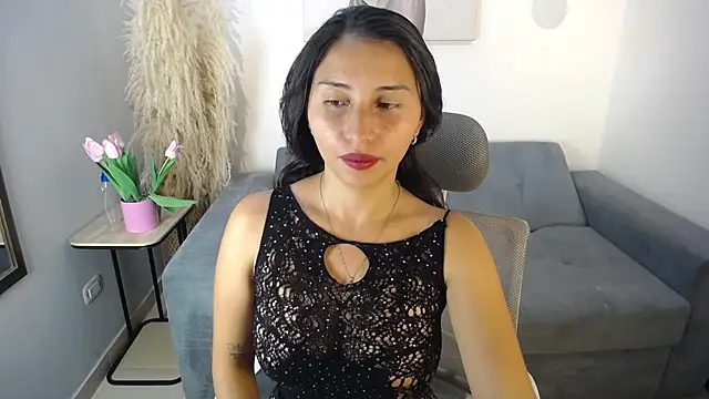 Snapshot of KateOwens_ chatting on April 19, 1:23 pm KateOwens online show from April 19, 1:23 pm