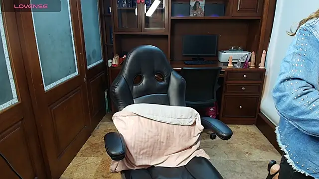 SexyRachel  online show from January 10, 12:11 pm