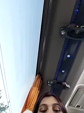 caronicole77 online show from October 27, 11:16 pm