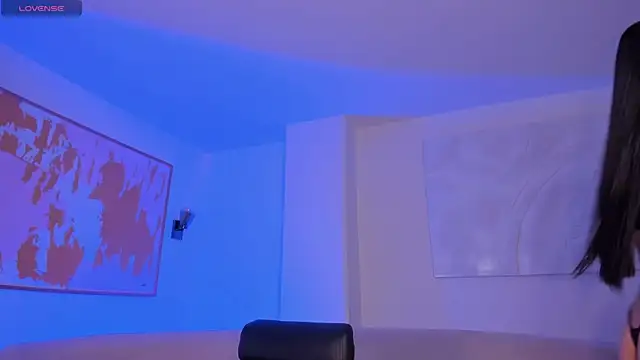 BonnyRose online show from April 17, 3:42 am