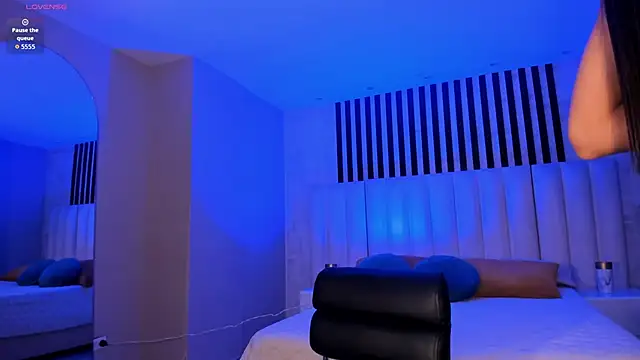 BonnyRose online show from March 30, 7:04 pm