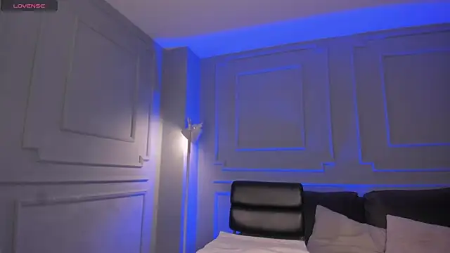 BonnyRose online show from April 3, 6:14 pm