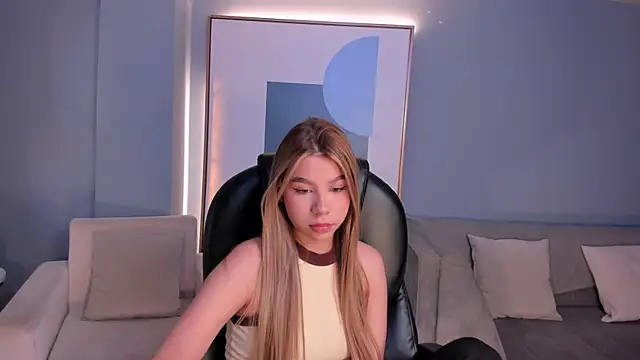 TiffannySins online show from June 23, 3:37 am