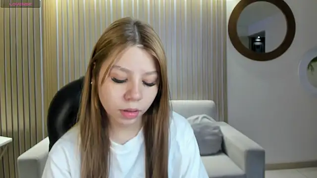 TiffannySins online show from May 10, 4:27 am
