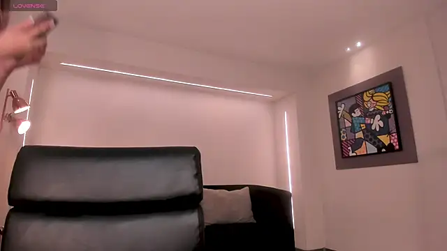 TiffannySins online show from March 13, 3:22 am