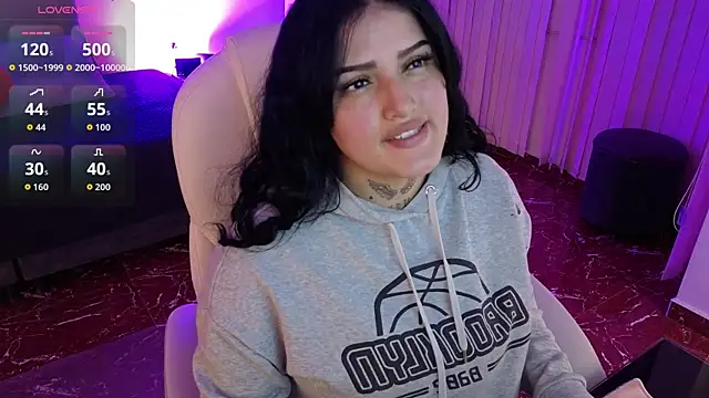 sari belle online show from January 17, 9:07 pm