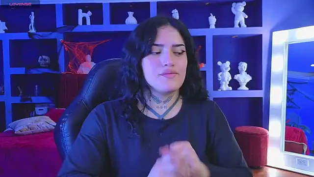 sari belle online show from October 30, 9:22 pm