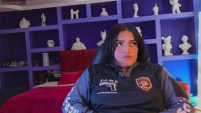 sari belle online show from November 14, 11:19 pm