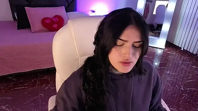 sari belle online show from September 21, 11:37 am