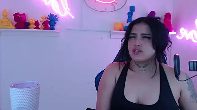 sari belle online show from February 11, 9:09 am