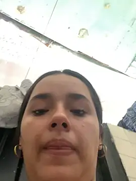 Luciaparker03 online show from October 21, 9:47 pm