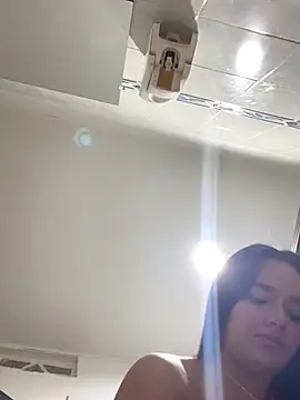 Luciaparker03 online show from November 20, 2:51 pm