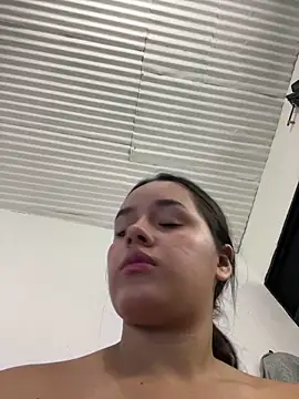 Luciaparker03 online show from March 19, 1:49 am