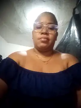 Big ass submissive online show from November 8, 2:15 am