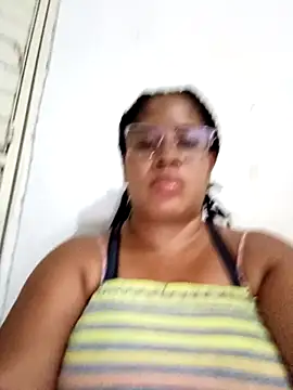 Big ass submissive online show from April 10, 3:13 am