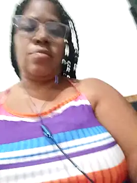 Big ass submissive online show from April 15, 1:11 am