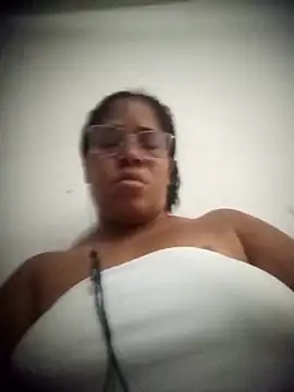 Big ass submissive online show from March 27, 2:09 am