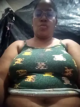 Big ass submissive online show from December 3, 1:28 am