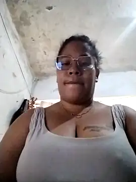 Big ass submissive online show from October 25, 1:23 pm