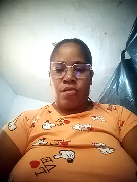 Big ass submissive online show from November 9, 4:11 pm