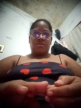 Big ass submissive online show from February 28, 12:49 pm