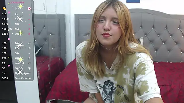 Eilish hall online show from November 27, 10:54 pm