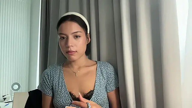 meiijiaa online show from September 14, 3:23 pm