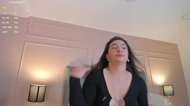  miss mia online show from March 21, 12:09 pm