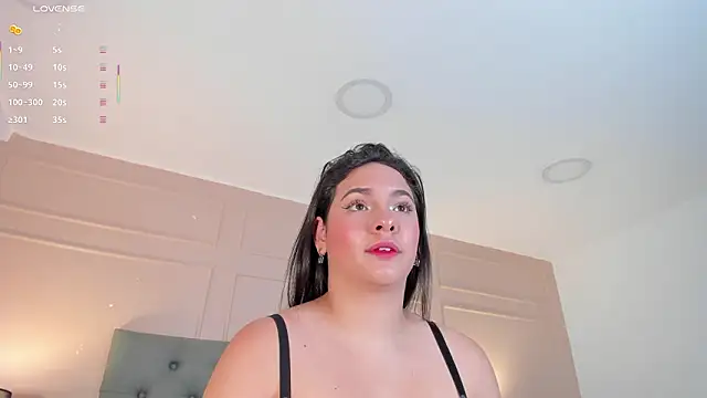  miss mia online show from March 30, 12:50 pm