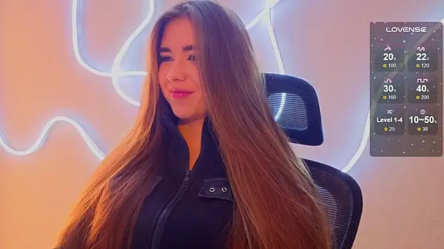 Snapshot of evapuffy chatting on November 17, 10:19 am evapuffy online show from November 17, 10:19 am