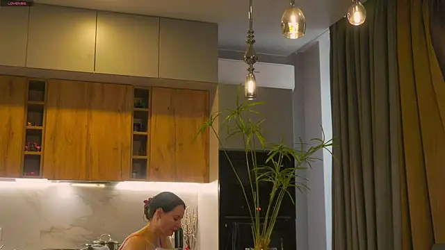 Anny Molly online show from November 9, 6:06 am