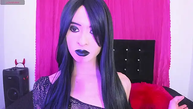 cutenaked 8 online show from June 18, 12:53 am