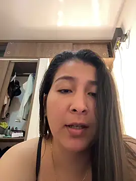 evelyn 1702 online show from April 23, 10:22 pm