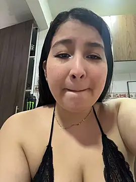 evelyn 1702 online show from June 13, 8:07 pm
