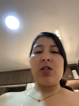 evelyn 1702 online show from July 11, 7:36 pm