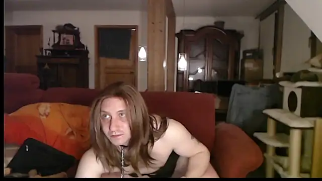 Snapshot of ToyRider69_official chatting on March 28, 6:09 pm ToyRider69 official online show from March 28, 6:09 pm