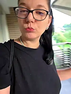 Swiss Lady online show from September 28, 4:03 pm