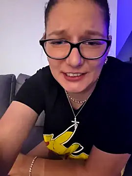 Swiss Lady online show from September 24, 8:37 pm