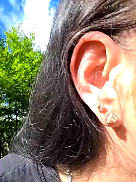 Swiss Lady online show from September 15, 1:33 pm