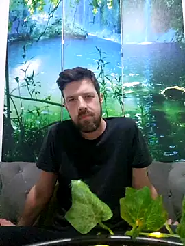 welcome-to-the-jungle online show from February 14, 9:37 pm