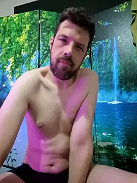 welcome-to-the-jungle online show from May 9, 8:23 pm