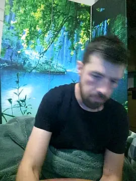 welcome-to-the-jungle online show from November 7, 9:30 pm