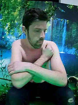welcome-to-the-jungle online show from March 4, 7:54 pm