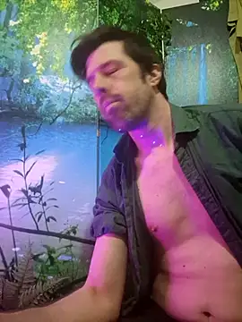 welcome-to-the-jungle online show from April 4, 8:04 pm