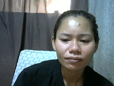 Sweeetgurll online show from March 4, 12:40 am