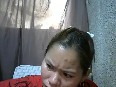 Sweeetgurll online show from February 27, 4:01 am